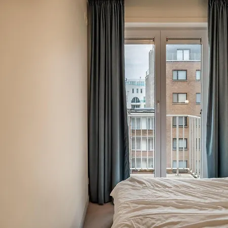 In With Sea View, Cleaning Included * קוקסיידה