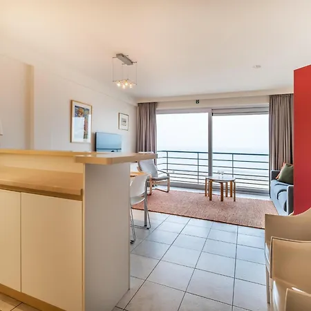 Apartment Les Petrels In With Balcony, Cleaning Included *