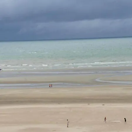Les Petrels In With Balcony, Cleaning Included * Koksijde